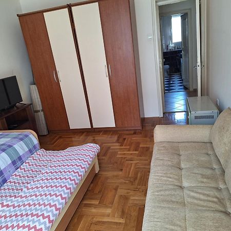 Apartment Music-Center, In The Center Of Ποντγορίτσα Εξωτερικό φωτογραφία