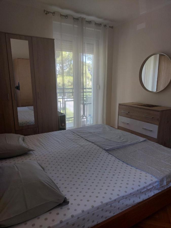 Apartment Music-Center, In The Center Of Ποντγορίτσα Εξωτερικό φωτογραφία